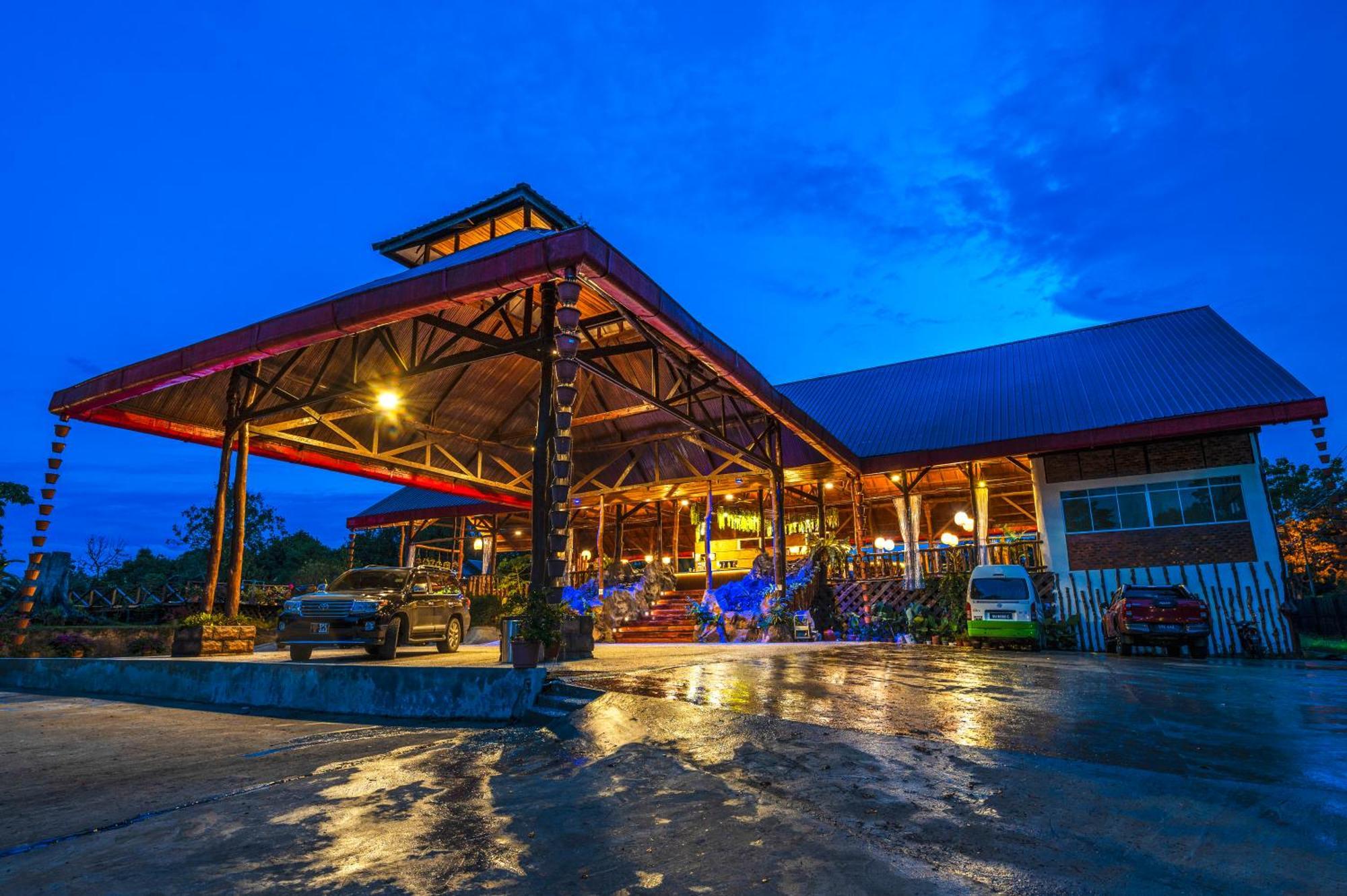 Borneo Sepilok Rainforest Resort Kültér fotó
